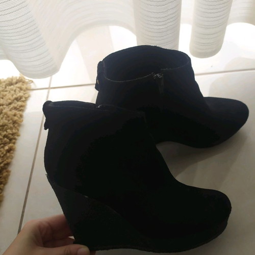 Moods Shoes black suede ankle boots used, size 37