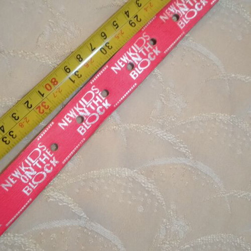 Kids belt used, size 90, red