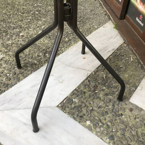 Mexil garden table and 4 chairs like new
