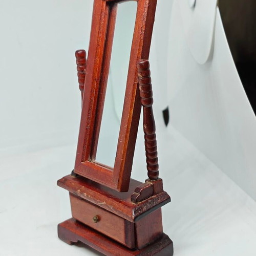 Wooden mirror used with drawer for dollhouse decoration