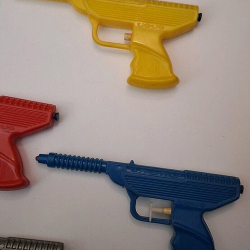 Plastic water pistols used, pack of 4, 70s