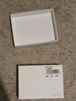 Michael Kors jewelry box like new