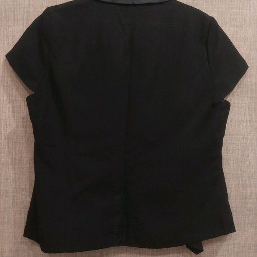 S'nob women's black jacket like new with integrated vest