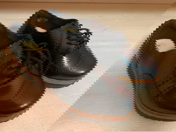 Γυναικεία Oxfords Clarks