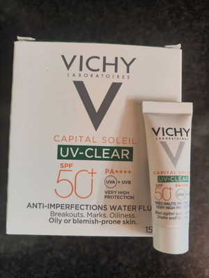Αντηλιακό προσώπου Vichy Capital Soleil UV-clear Spf50+ καινούργιο, πακέτο 13x3ml