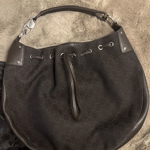 Gucci brown GG monogram shoulder bag like new