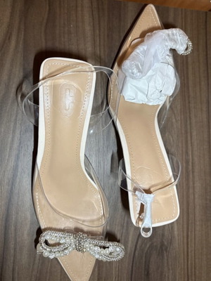 Pumps beige with transparent bow detail, new, low heel, size 38