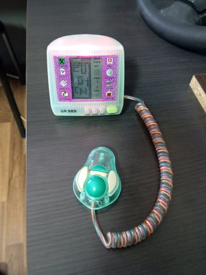 Vintage 80s electronic game like new