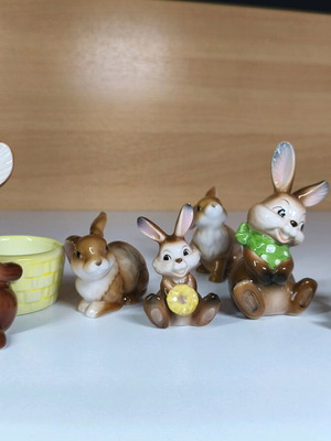 Vintage Easter porcelain figures Goebel like new