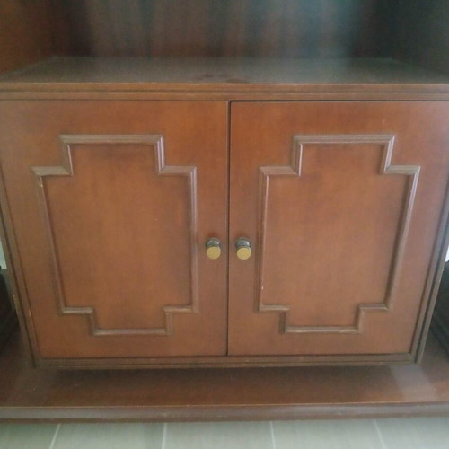 TV stand used in good condition