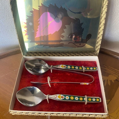 Vintage dessert spoon set like new