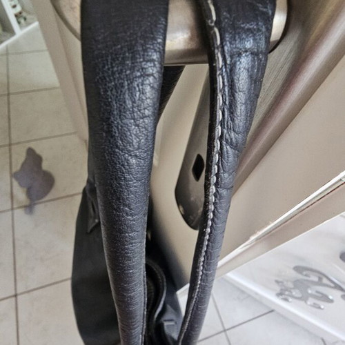 Leather shoulder bag used, black