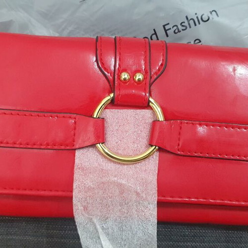 Oriflame Red Fashion rectangular wallet with gold ring