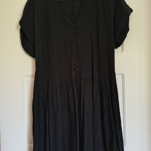 H&M Black Gofre Dress New, Comfortable, Size S