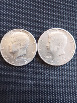 Kennedy half dollars 1973 like new, two pieces
