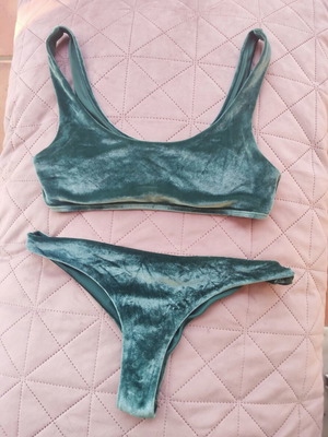 Velvet green tankini by H&M like new, size XS