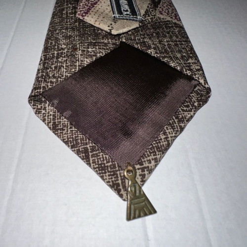 Set of 3 vintage ties with plaid and geometric patterns like new