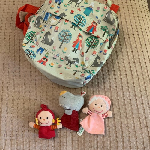 Lilliputiens figures Little Red Riding Hood +gifts !