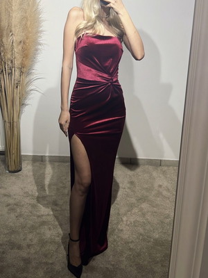 Long burgundy velvet dress with slit, one size, like new
