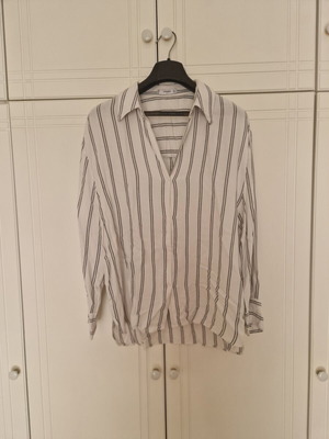 Mango striped shirt size M like new, white and grey