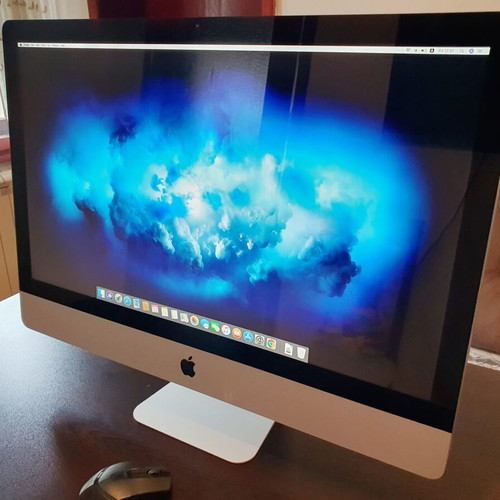 Apple iMac 27" like new with Intel Core i5, 16GB RAM, 1TB HDD
