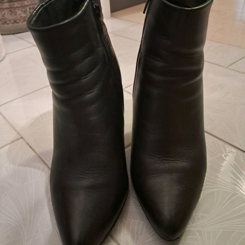 Tsouderos leather ankle boots like new, size 39, 10 cm heel