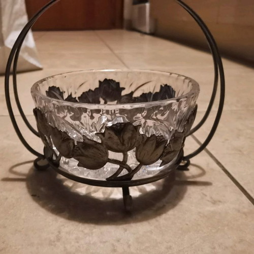 Art Nouveau decoration used in excellent condition