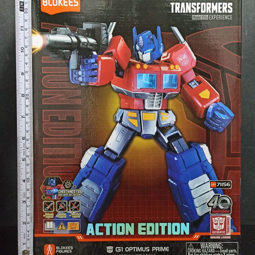 Hasbro Blokees Transformers G1 Optimus Prime Action Edition model kit new