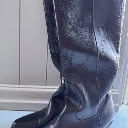 Black cowboy boots women's size 38