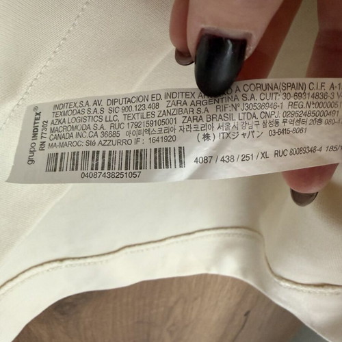 Zara unisex shirt like new, size M-L, cream