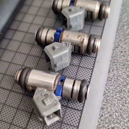 Magneti Marelli IWP 006 Pico Fuel Injectors Set of 4 used