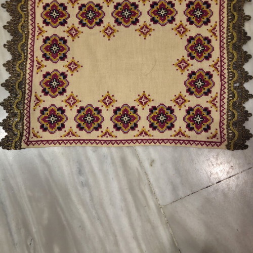 Handmade doilies set of 3 like new