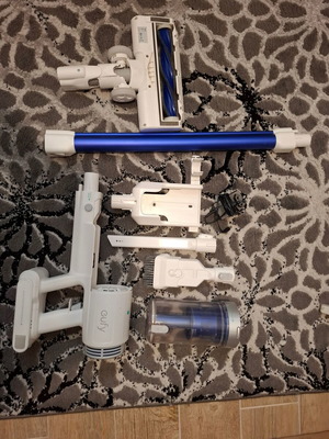 Eufy HomeVac S11 Reach rechargeable 2-in-1 stick & handheld vacuum 25.2V white used