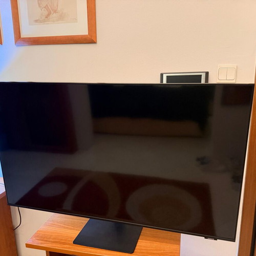 Samsung Monitor 43" Smart M7 M70F like new 4K UHD VA Panel