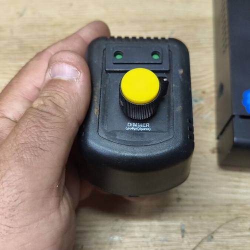 Dimmer used for lighting