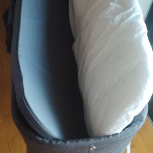 Mothercare bassinet with stand and handmade covers like new