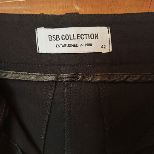 BSB 3/4 black pants, slim waist, wide legs, like new