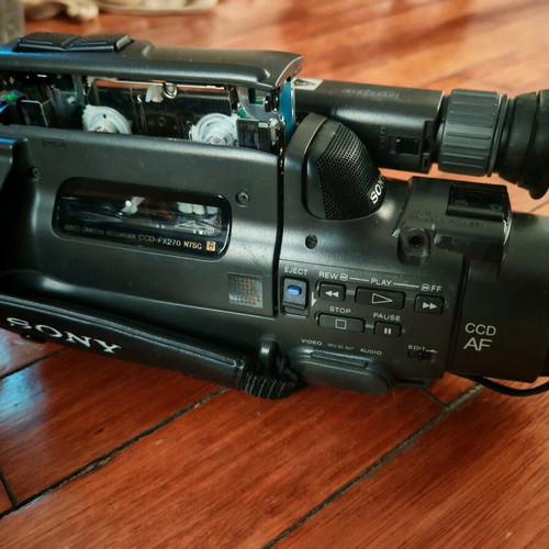 Old camcorders for parts or repair, pack of 5