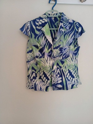Satin summer shirt like new, blue and green, size M