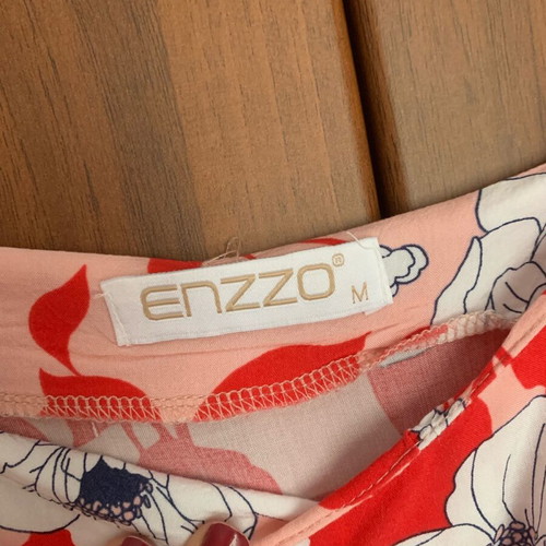 Enzzo Floral Blouse Medium like new, white and red