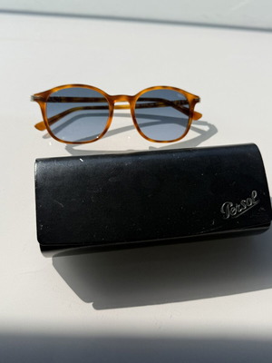 Persol Vintage γυαλιά ηλίου σαν καινούργιο, κλασική ταρταρούγα με αυθεντική θήκη