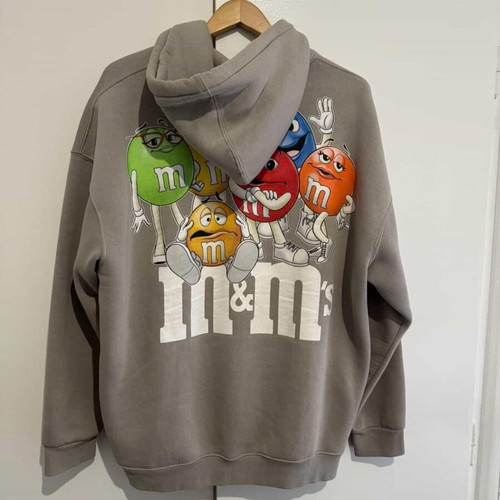Printed sweatshirt size L used, large and comfortable fit