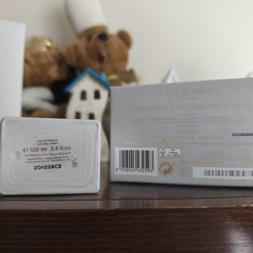 Trussardi Le Vie Di Milano Walking Porta Venezia 100ml Eau de Parfum new