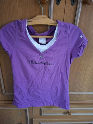 Champion purple T-shirt used, size M