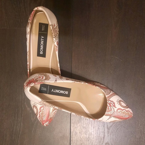Women's pumps new, size 38, colorful