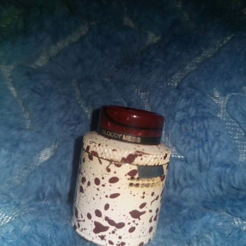 Drop Dead RDA used, Bloody Mess color with original tip