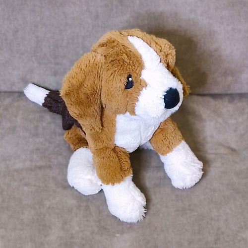 IKEA Gosig Valp Beagle plush dog like new