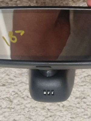 Audi A1 interior mirror like new, auto dimmable