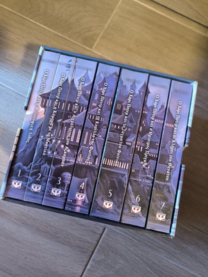 Κασετίνα βιβλίων Harry Potter σαν καινούργια, ελληνική έκδοση