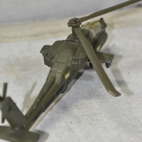 ERTL AH-64 Apache Diecast Military Helicopter Model used